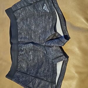 Adidas Techfit Medium Compression Volleyball Spandex Shorts, Size L (16/18) Grey